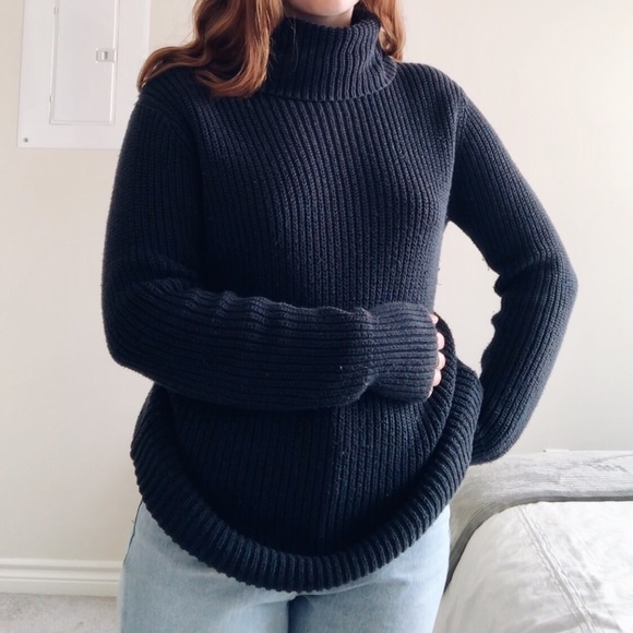 NAVY BLUE TURTLENECK - Picture 2 of 3